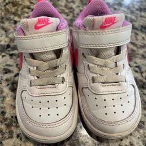 Nike Kids White and Pink Velcro Sneakers
